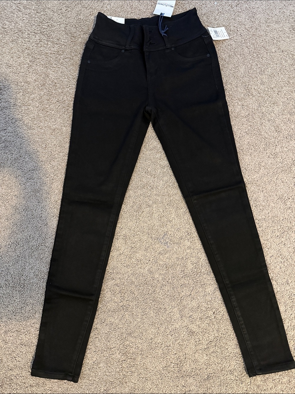 Wallflower Black High-Rise Skinny Jeggings